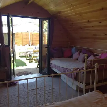Casita De *